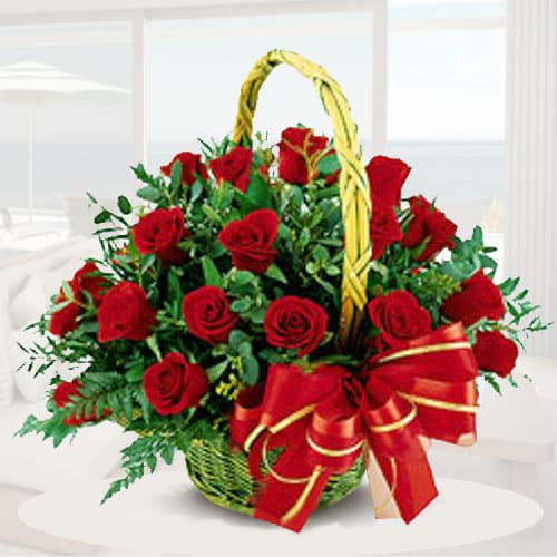 Canasta Floral con 24 Rosas